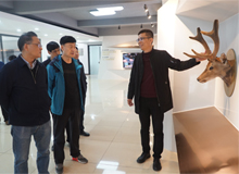 農業農村部農村社會事業發展中心處長賈廷燦一行到東鰲鹿業參觀指導